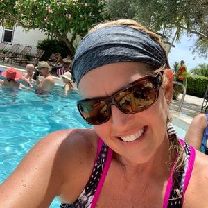 Meet your Posher, Gaylin